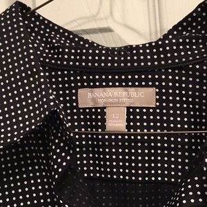 Banana Republic women non iron shirt.  EUC